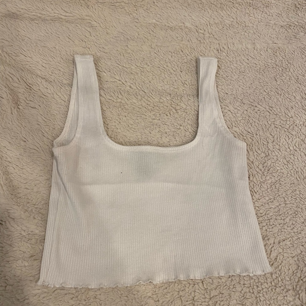 Tank tops - Picture 2 of 5